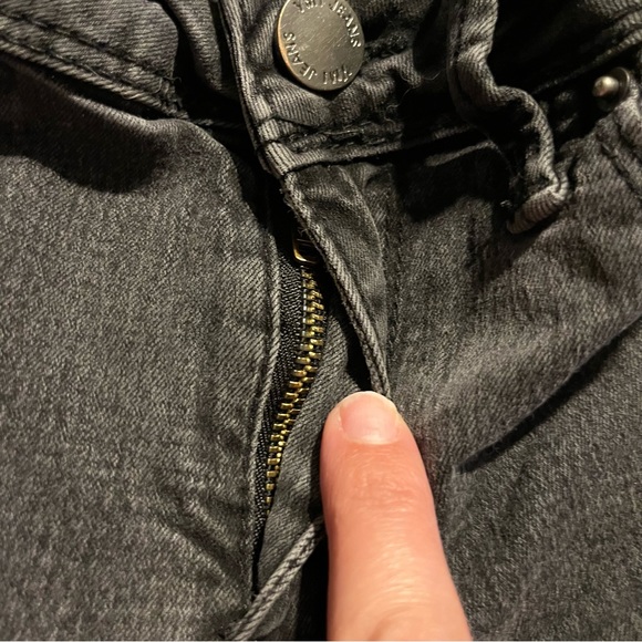 Black Mid Ride Skinny YMI Jeans, Size 9 - Picture 8 of 9